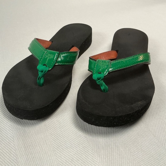 Eliza B Sandals Green Patent Leather Size 7 - Picture 8 of 12